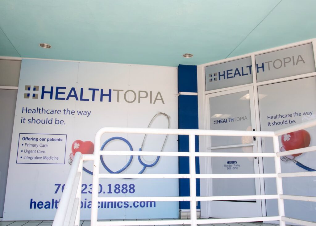 Healthtopia Hillcrest exterior entrance